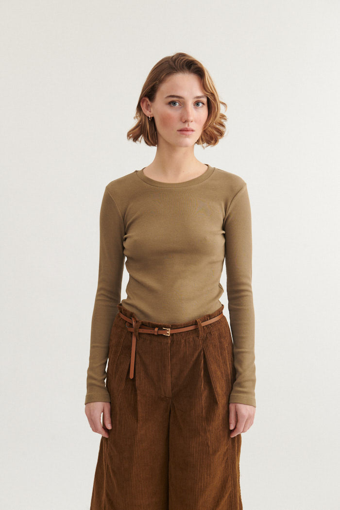 Basic Apparel Ludmilla LS Tee T-shirts 181 Capers Green